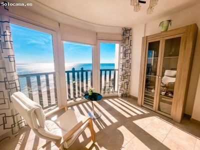 Espectacular apartamento con increíbles vistas al mar