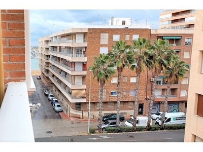 FANTASTICO APARTAMENTO A TAN SOLO 100 METROS DE LA PLAYA