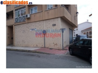 Local comercial en..