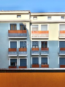Piso en calle de la estación 4 apartamento amueblado con dos garajes y trastero en Bétera