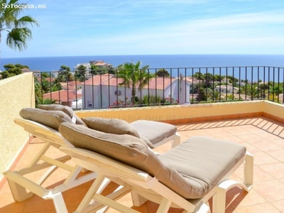 Preciosa Villa con vistas abiertas al mar en Balcon al Mar