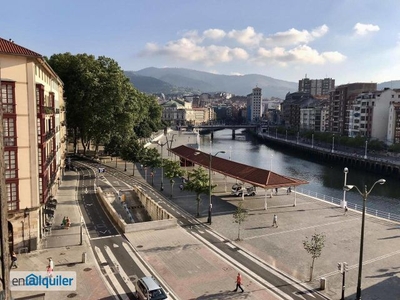 Se alquila piso en El Arenal de Bilbao