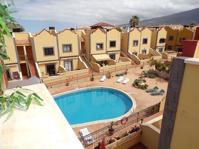 Alquiler de ático en Costa Adeje de 1 habitación con terraza y piscina