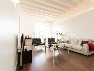 Alquiler de piso en La Barceloneta de 3 habitaciones con terraza y piscina