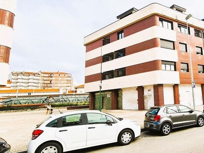 Dúplex en venta en calle Pancho Cossío de 2 habitaciones con terraza y balcón