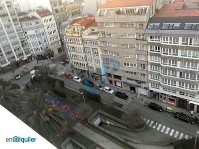 Piso en alquiler en A Coruña de 111 m2