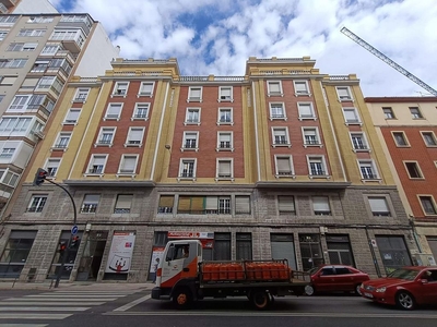 Piso en venta en San Esteban de 3 habitaciones con calefacción y ascensor