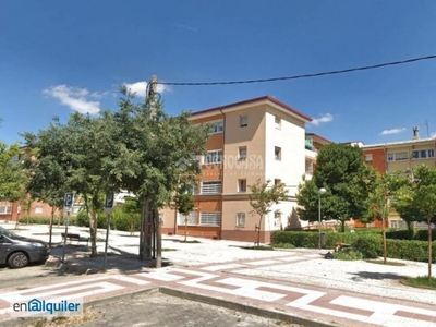 Alquiler piso con 1 habitacion San blas