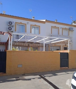 Chalet adosado en venta en Calle El Greco, 21610, San Juan Del Puerto (Huelva)