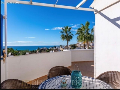 Apartamento de 2 dormitorios con vistas al mar en venta en Oasis de Capistrano.