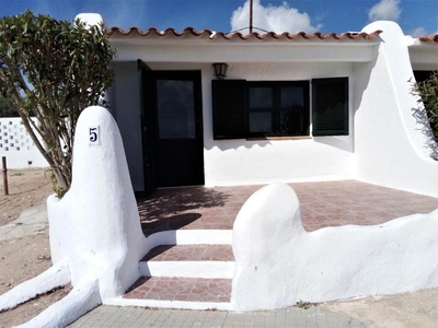 Bonita casita a pocos metros del mar en la Urbanización de lAlmadrava