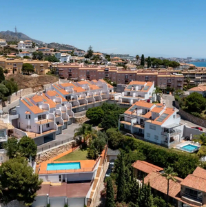 Casa de pueblo de Obra Nueva en Venta en Loma Torreblanca Del Sol Málaga