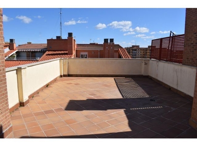 Duplex en Venta en Zaragoza, Zaragoza