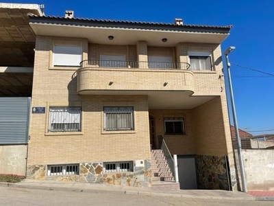 Estupenda vivienda adosada a la venta en Sangonera la Seca.