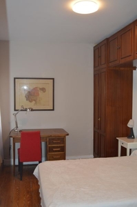 Habitaciones en Pza. san francisco javier, Bilbao por 525€ al mes
