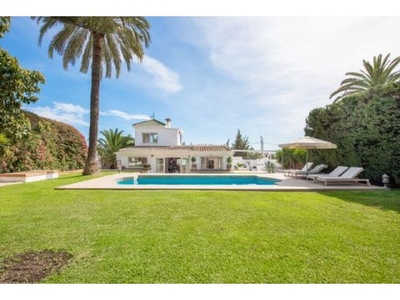 villa en Alquilar en Marbella