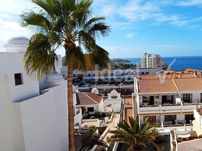 Apartamento en venta en San Eugenio Bajo, Adeje, Tenerife