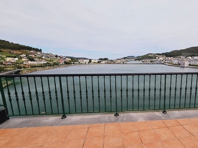 Ático en venta en avenida Ferrol de 3 habitaciones con terraza y piscina