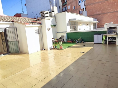 Ático en venta en calle El Sol de 3 habitaciones con terraza y garaje