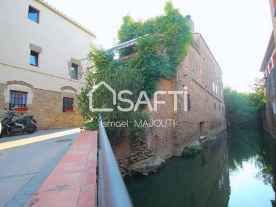 Chalet en venta en Gualta, Girona