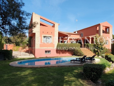 Chalet en venta en L'Eliana, Valencia