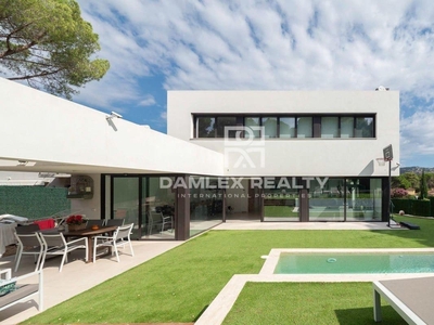 Chalet en venta en Sant Feliu de Guíxols, Girona