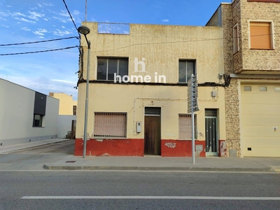 Chalet en venta en Sant Jaume d'Enveja, Tarragona