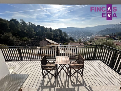 Chalet en venta en Vallirana, Barcelona