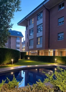 Dúplex en venta en Covaresa - Parque Alameda de 5 habitaciones con terraza y piscina