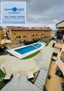 Dúplex en venta en Muela (La) de 3 habitaciones con terraza y piscina
