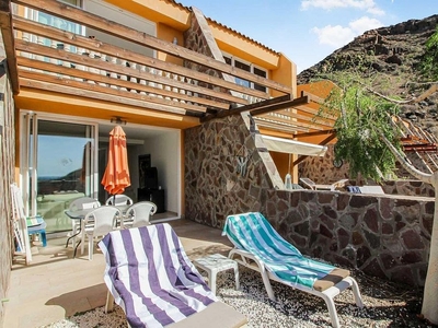Dúplex en venta en Playa del Cura - Taurito de 2 habitaciones con terraza y piscina