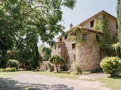 Finca/Casa Rural en venta en Besalú, Girona