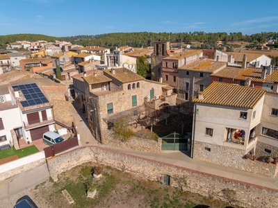Chalet en venta en Garrigoles, Girona