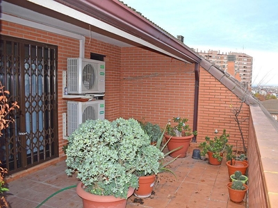 Venta de dúplex en La Bozada – Parque Delicias de 4 habitaciones con terraza y garaje