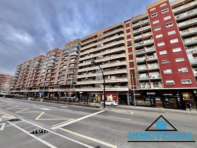 Venta de piso en avenida Del Tenor Fleta de 3 habitaciones con terraza y garaje