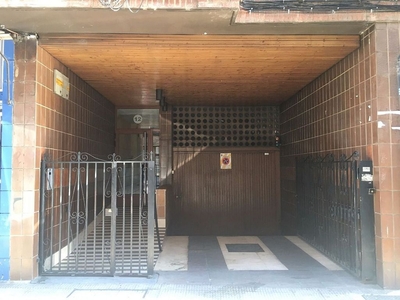 Venta de piso en Centro - Palencia de 3 habitaciones con terraza y garaje