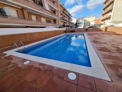 Venta de piso en Ponent - Barri de França de 3 habitaciones con terraza y piscina