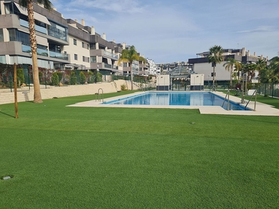 Venta de piso en Puerto de la Torre - Atabal de 4 habitaciones con terraza y piscina