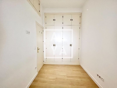 Alquiler apartamento alquiler de piso en calle virtudes en Madrid