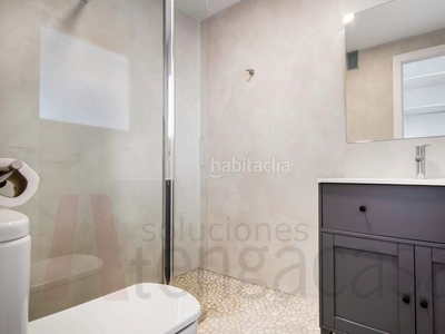 Alquiler apartamento con ascensor, calefacción y aire acondicionado en Madrid