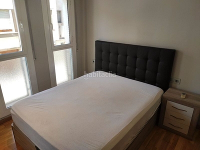 Alquiler apartamento en carrer galileu muy centrico,al lado rambla en Terrassa