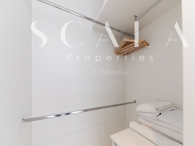 Alquiler ático en alquiler , con 45 m2, 1 habitaciones y 1 baños, ascensor, amueblado, aire acondicionado y calefacción individual por gas natural. en Madrid