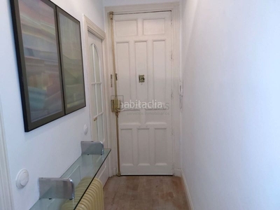 Alquiler piso con 2 habitaciones amueblado con calefacción y aire acondicionado en Madrid