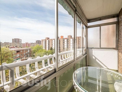 Alquiler piso en avenida de moratalaz 125 en Marroquina Madrid