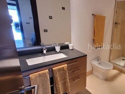 Apartamento con 3 habitaciones con parking, piscina, calefacción y aire acondicionado en Benahavís