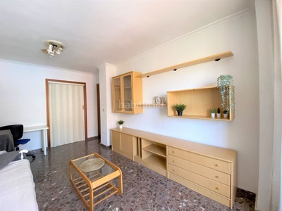 Apartamento en plaza abenarabi apartamento amueblado con ascensor y aire acondicionado en Murcia