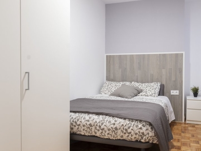 Elegante habitación en un apartamento de 9 habitaciones en Chueca, Madrid.