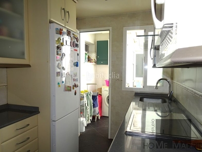 Piso estudio home ofrece (((reservado))) vivienda de 81 m2 construidos, en el barrio de Peñagrande. en Madrid