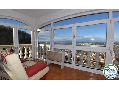 ROSAS – PUIG ROM: Oportunidad apartamento de un dormitorio con vista panorámica en venta