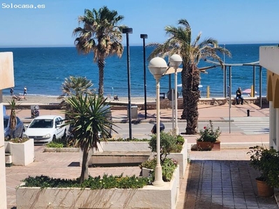 se vende apartamento 1º linea de playa en carvajal